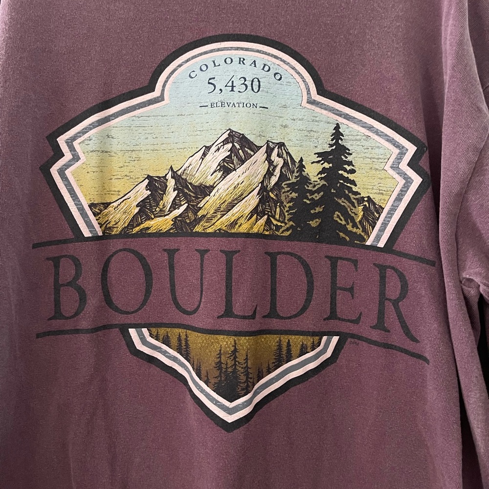 Boulder Colorado Long Sleeve Tee Size Medium